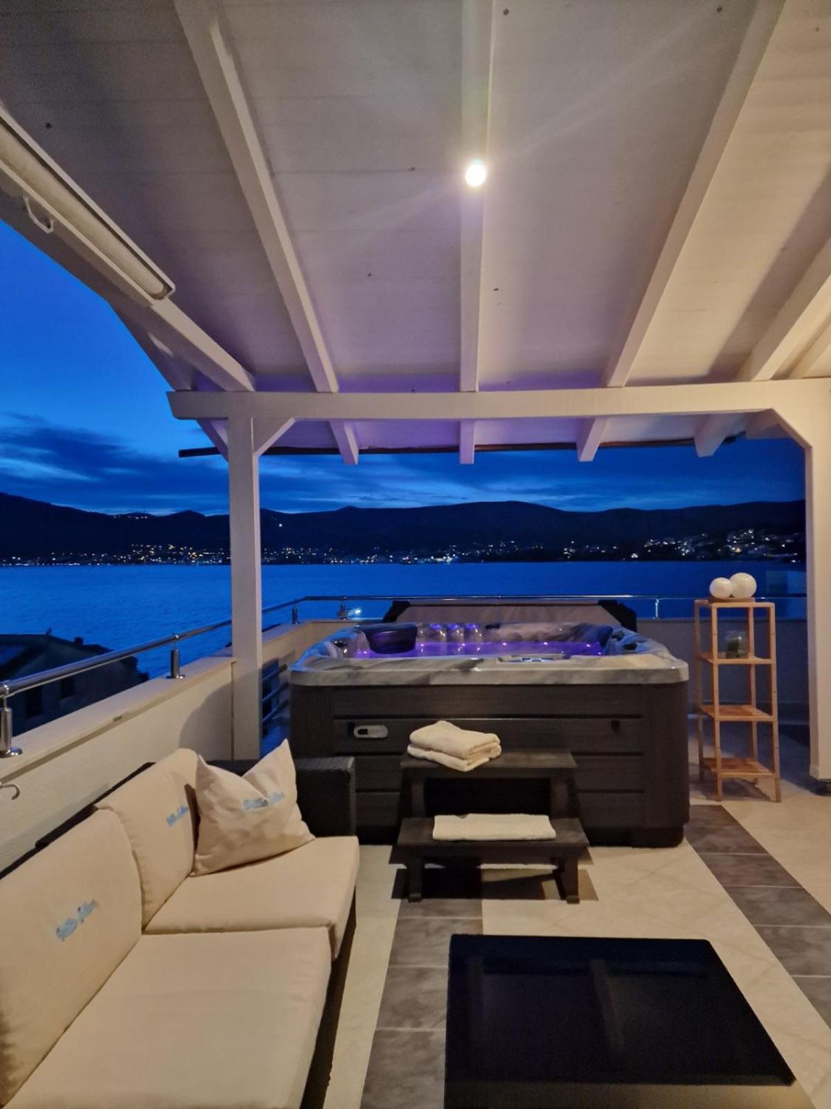 Luxury Apartments Silva With Sea View Okrug Gornji Buitenkant foto