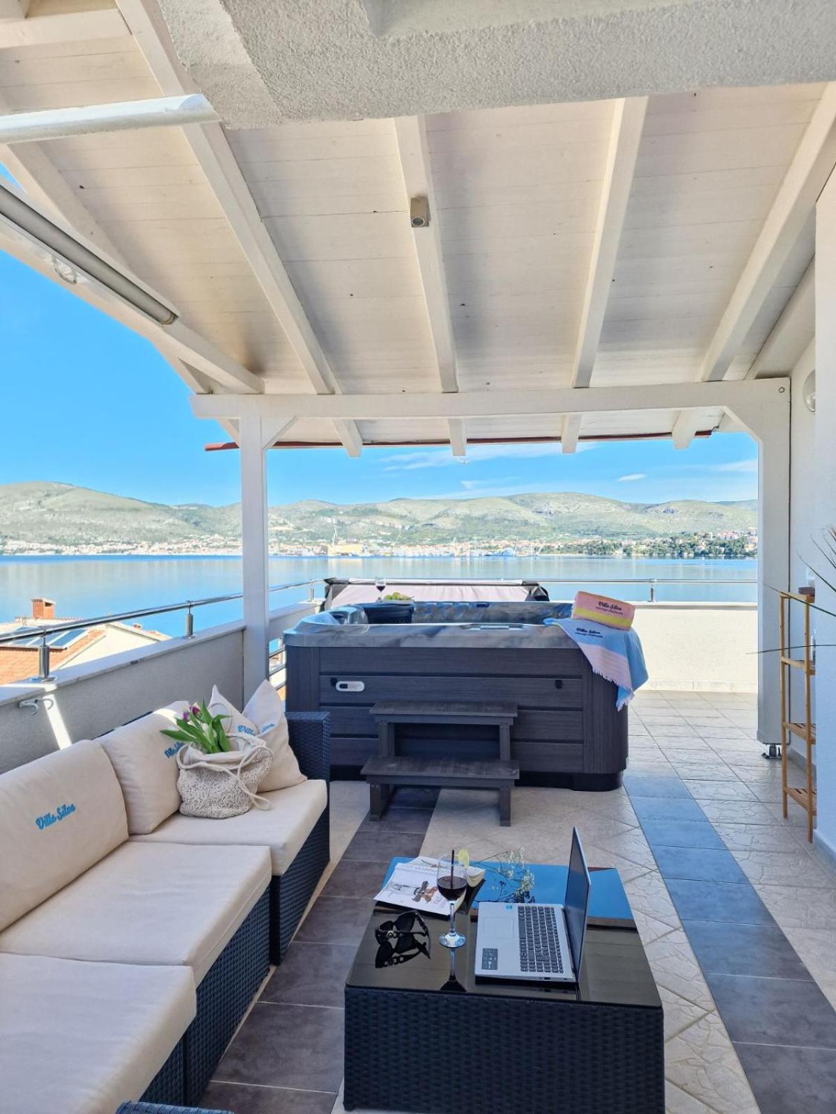 Luxury Apartments Silva With Sea View Okrug Gornji Buitenkant foto