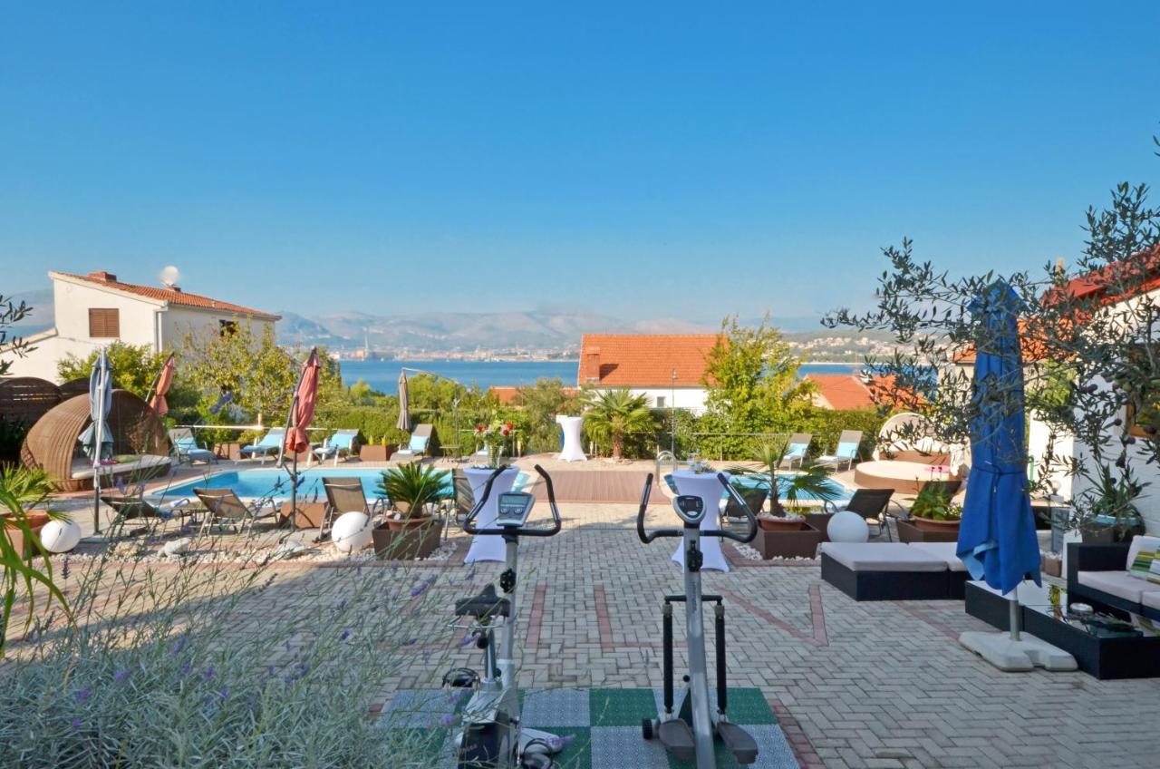 Apartments Silva Trogir Buitenkant foto